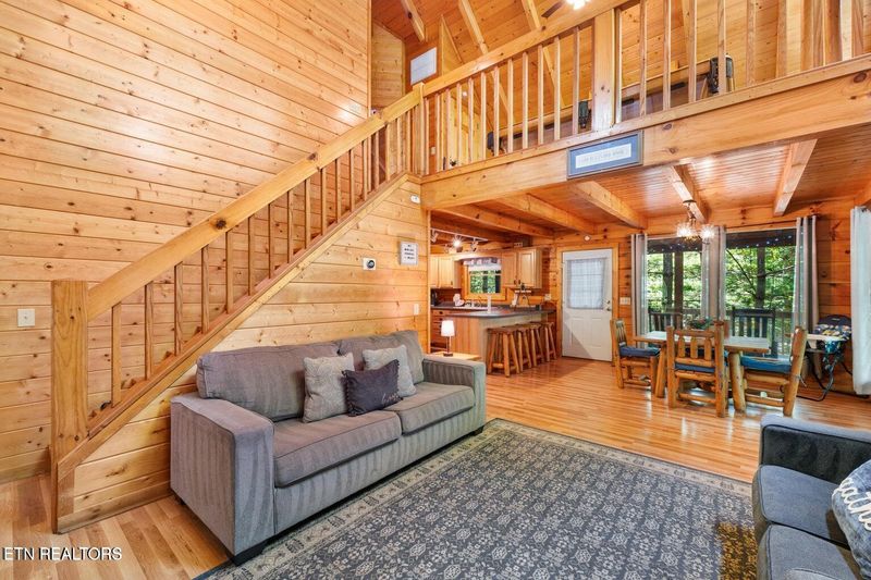 2217 Red Bud Rd, Sevierville, TN 37876