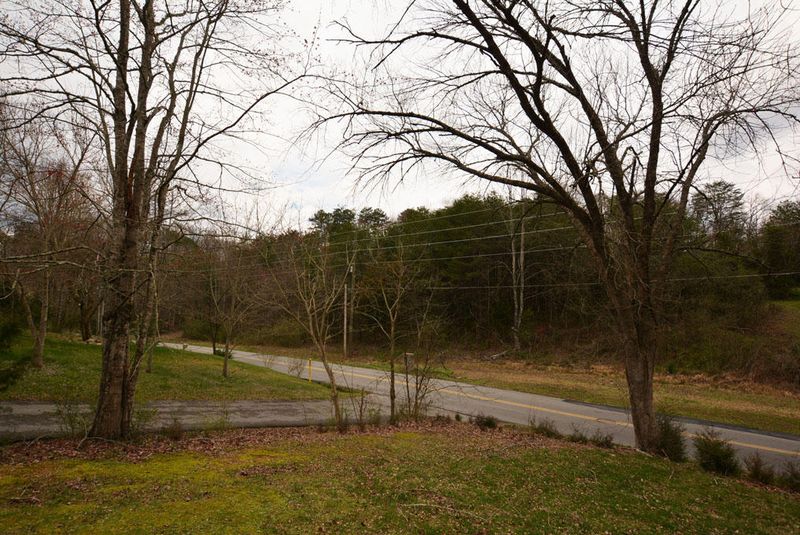2219 Battle Hill Rd, Pigeon Forge, TN 37863