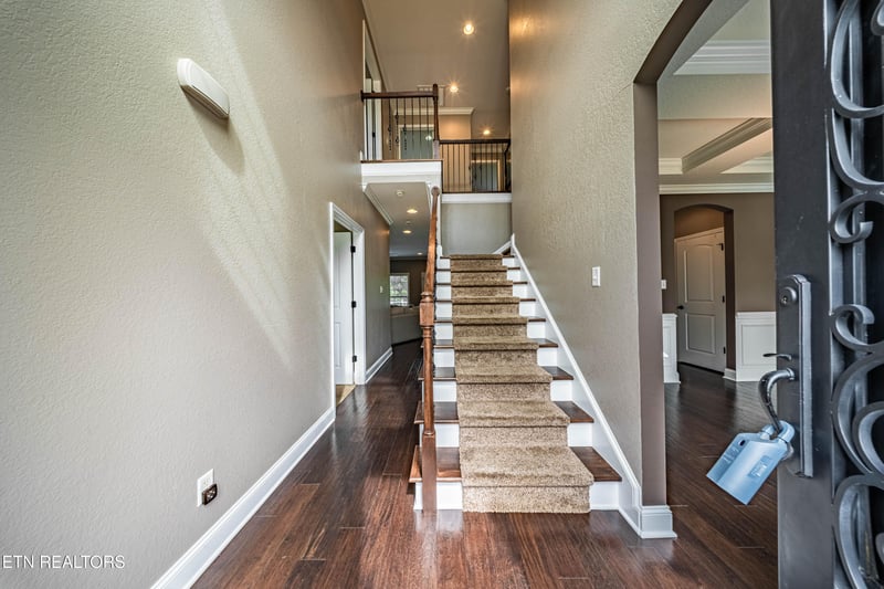 2219 Muddy Creek Ln, Knoxville, TN 37932