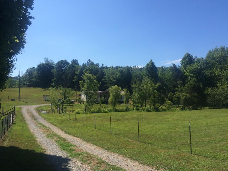 222 Co Rd 286, Niota, TN 37826