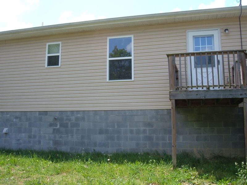 222 Mike Jones Rd, Robbins, TN 37852