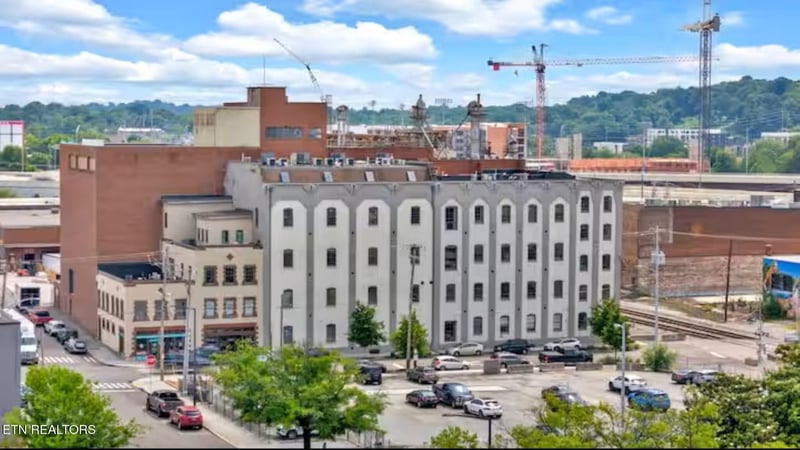 222 N Central St #b7, Knoxville, TN 37917