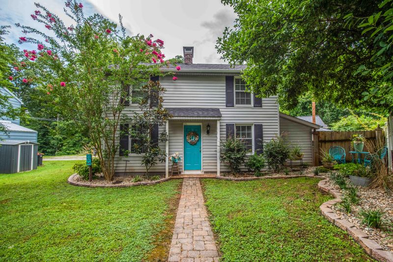 222 Oak Rd, Norris, TN 37828