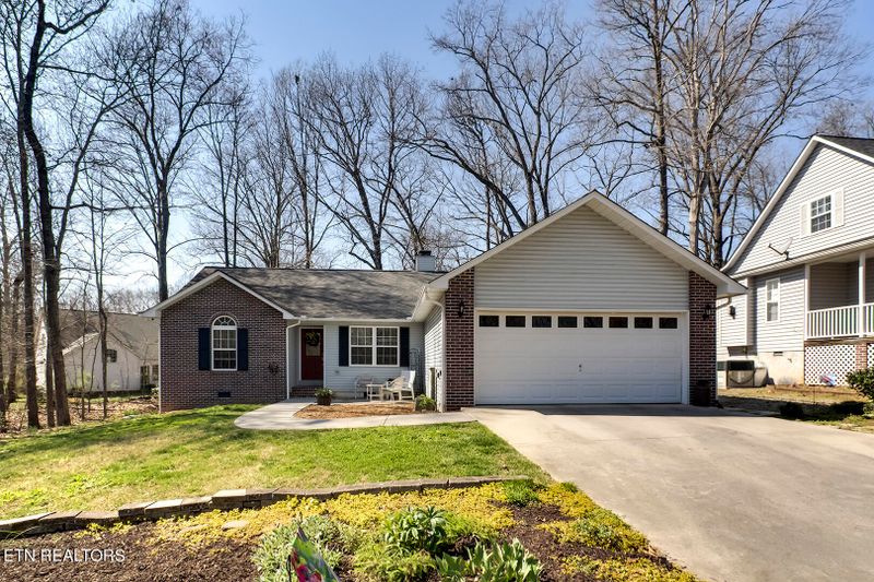 222 Ootsima Way, Loudon, TN 37774