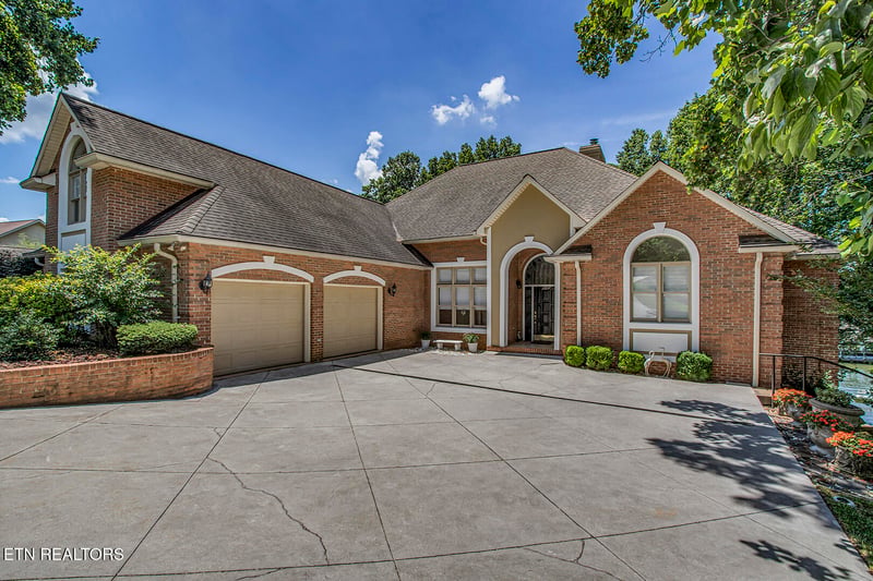 222 Tecumseh Way, Loudon, TN 37774