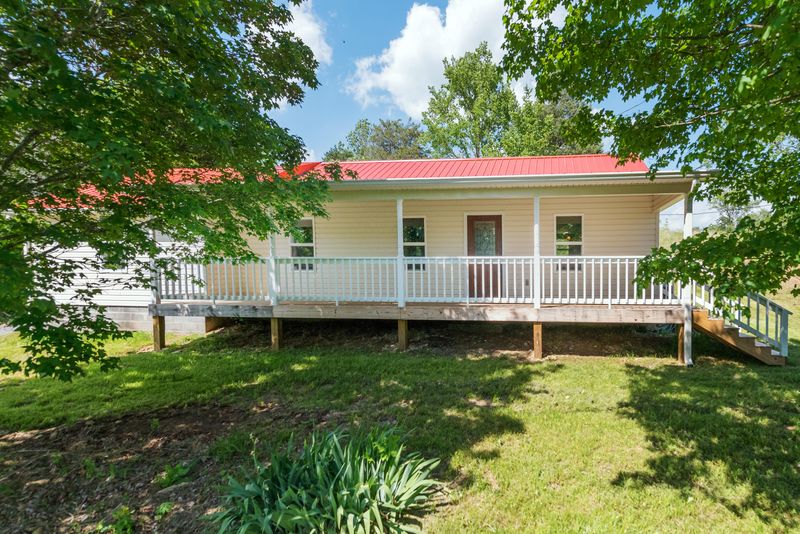 2220 Chapman Hwy, Sevierville, TN 37876
