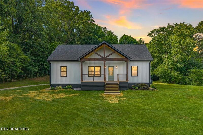 222225 Summit Rd, Madisonville, TN 37354