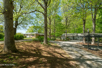 222226 County Road 705, Athens, TN 37303