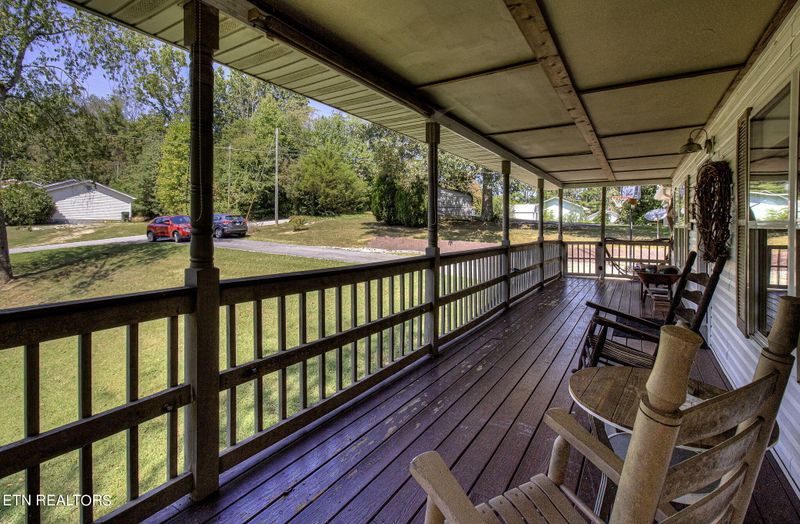 2224 Island Blvd, Sevierville, TN 37876