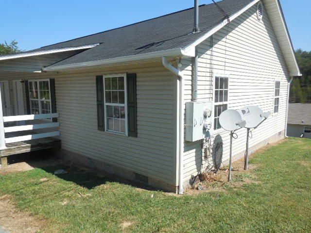 2226 Big River Overlook Dr, Sevierville, TN 37876