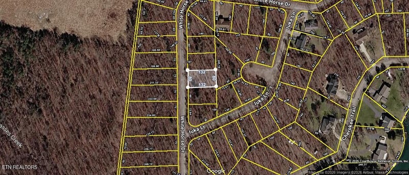 2227 Whitehorse Dr, Crossville, TN 38572