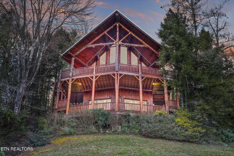 2230 Orchard Trail Way, Sevierville, TN 37862