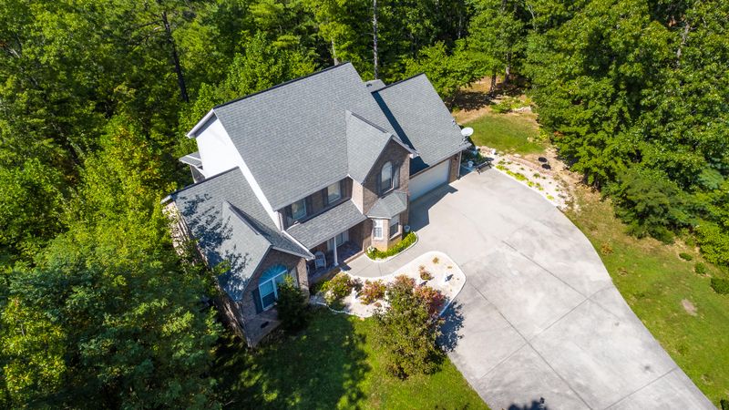 2231 Bluff View Rd, Walland, TN 37886