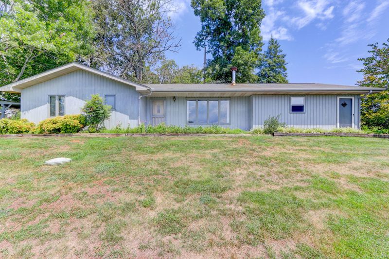 2233 Walnut Church Way, Sevierville, TN 37876
