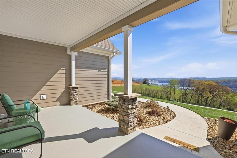 2233 Windswept Way, Morristown, TN 37814