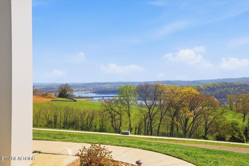 2233 Windswept Way, Morristown, TN 37814