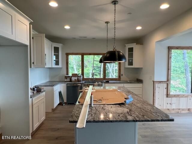 2235 Bluff Mountain Rd, Sevierville, TN 37876