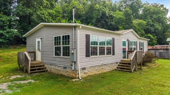 2236 Buttermilk Rd, Lenoir City, TN 37771