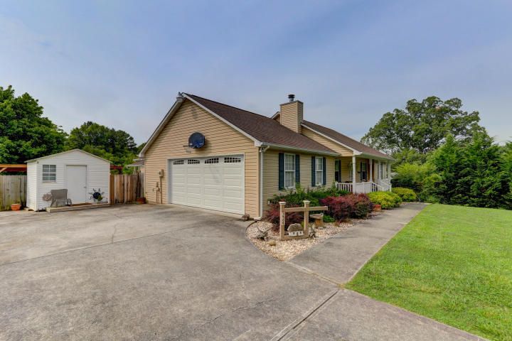 224 Abner Cruze Rd, Knoxville, TN 37920