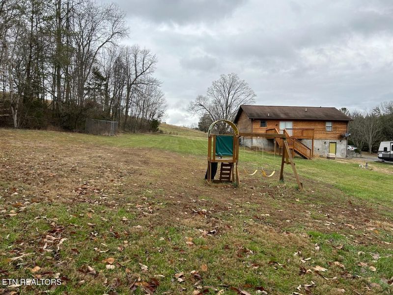 224 Beeler Rd, Maynardville, TN 37807
