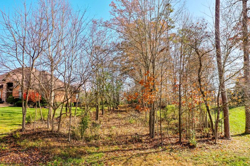 224 Chickasaw Ln, Loudon, TN 37774