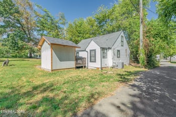 224 E Burwell Ave, Knoxville, TN 37917