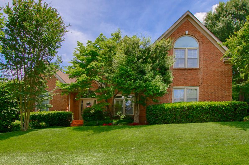 224 Gwinhurst Rd, Knoxville, TN 37934