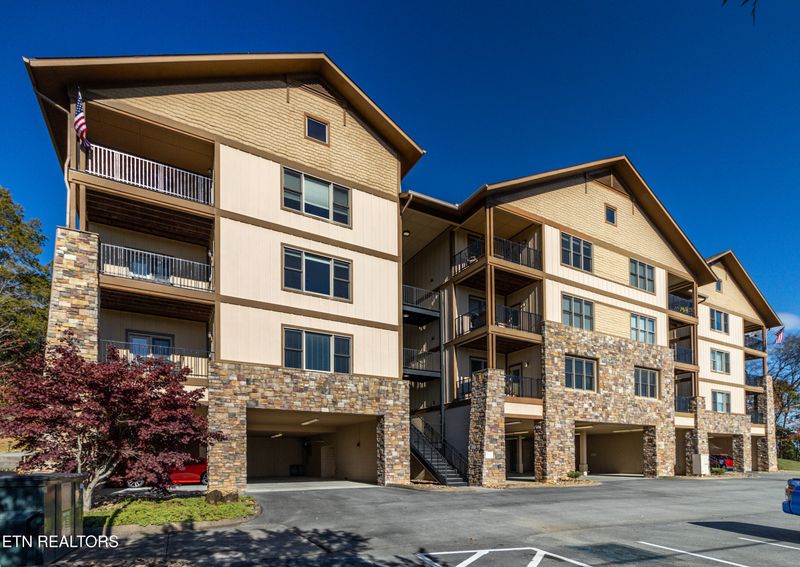 224 Maggie Mack Ln #302, Sevierville, TN 37862