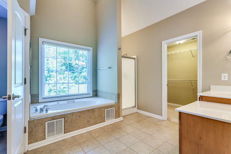 224 NW Kirkwall Ln, Knoxville, TN 37909