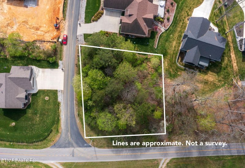224 Oonoga Way, Loudon, TN 37774