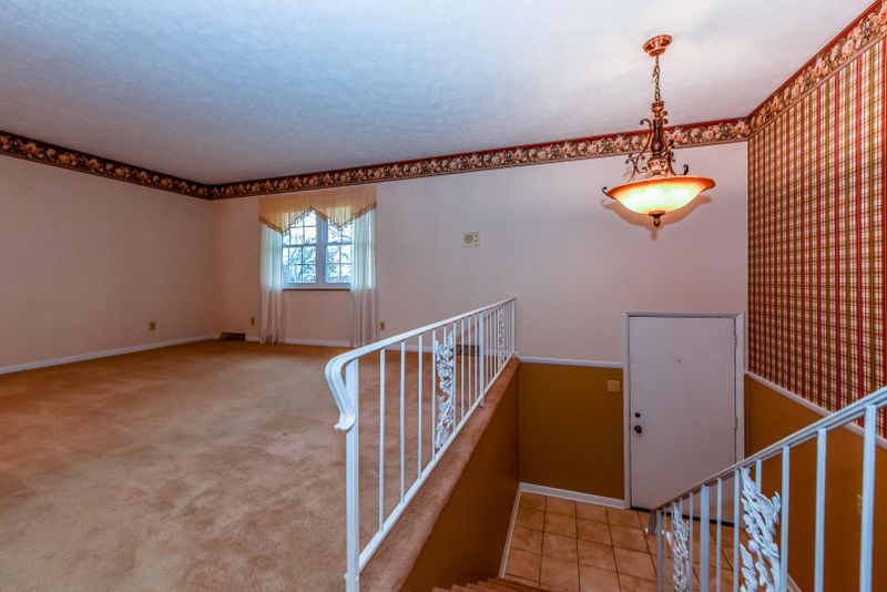 224 Pinecrest Cir, Maryville, TN 37803