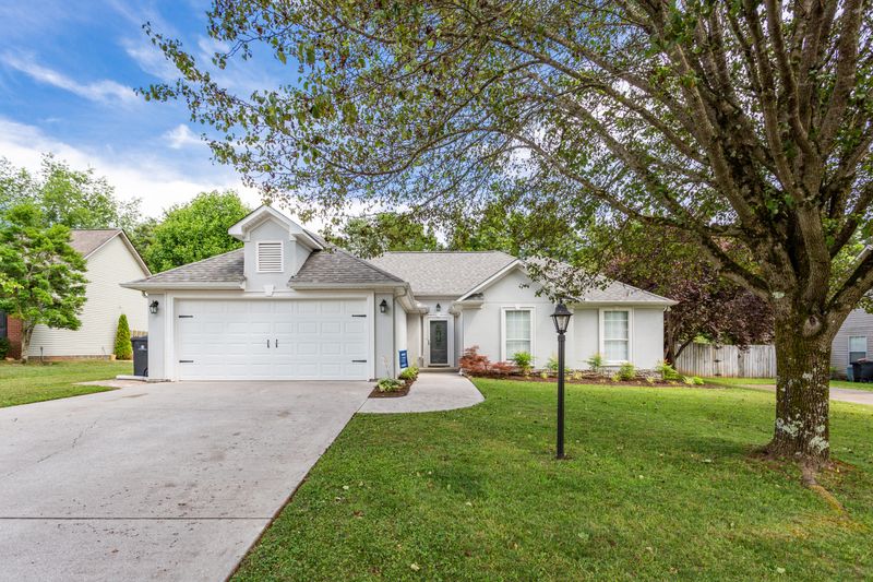 2243 Pewter Dr, Knoxville, TN 37909