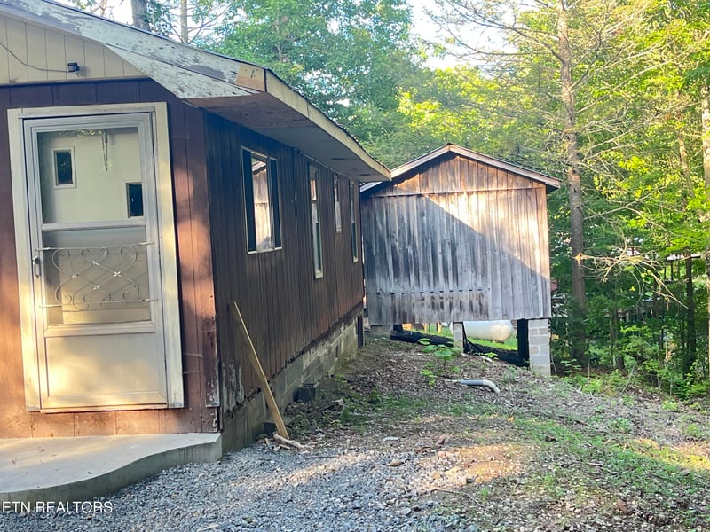 2245 Mount Pleasant Rd #2245, Vonore, TN 37885
