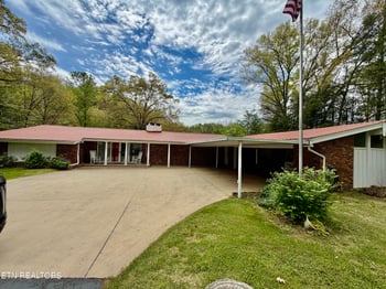 2246 Maynardville Hwy, Maynardville, TN 37807