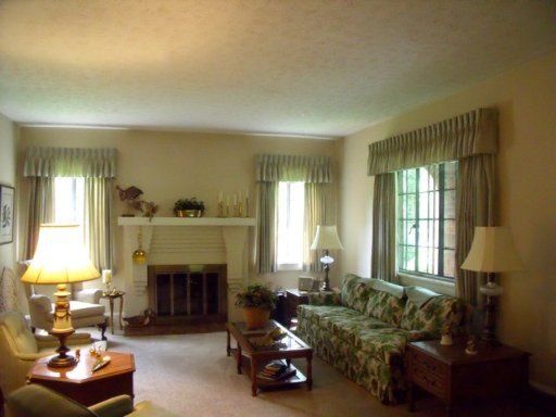 2247 Maplewood Dr, Knoxville, TN 37920