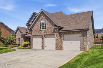 2247 Muddy Creek Ln, Knoxville, TN 37932