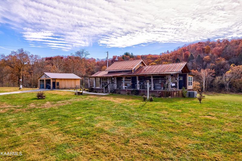 2247 Winona Rd, Huntsville, TN 37756