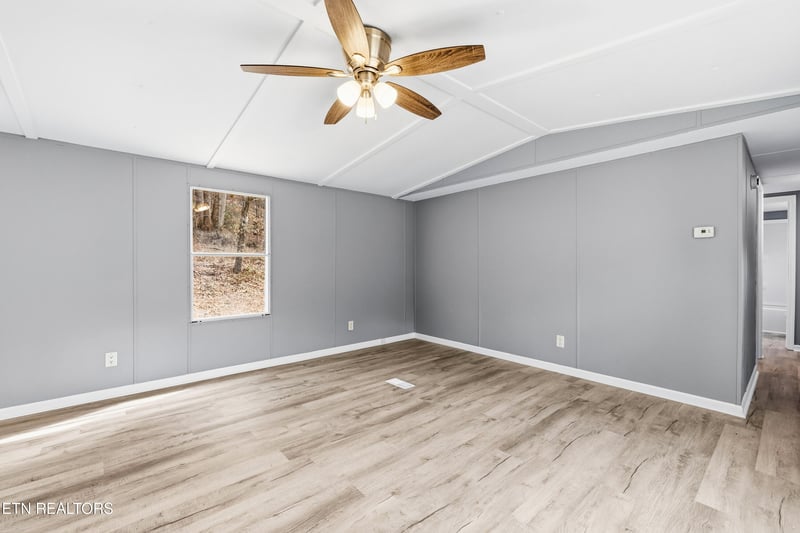 2248 Mcspadden Rd, Maryville, TN 37803