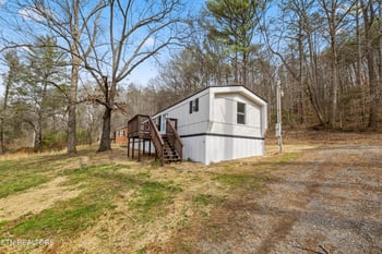2248 Mcspadden Rd, Maryville, TN 37803