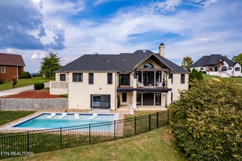 225 Bobwhite Tr, Sevierville, TN 37876