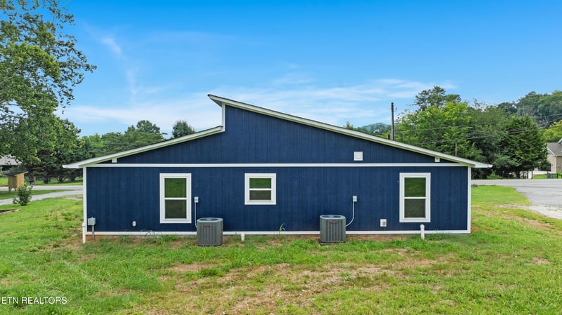 225 Burnett Station Rd, Seymour, TN 37865
