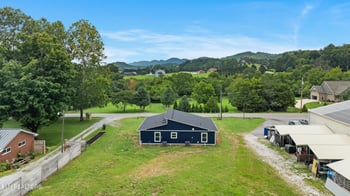 225 Burnett Station Rd, Seymour, TN 37865