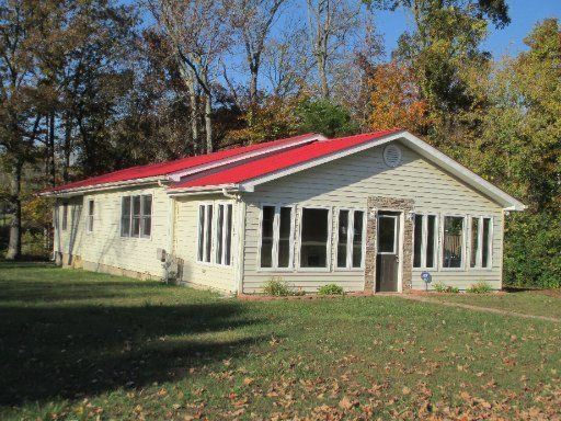 225 Capps, Harriman, TN 37748