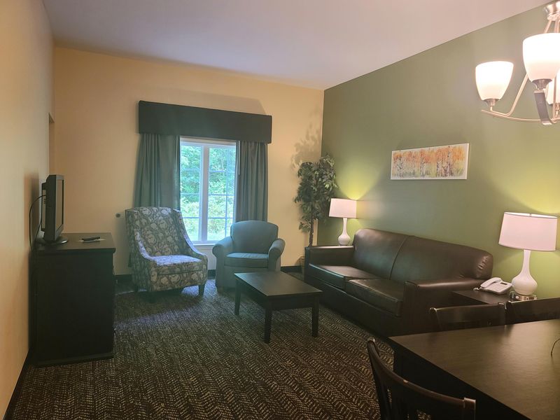 225 Collier Dr #1105, Sevierville, TN 37862
