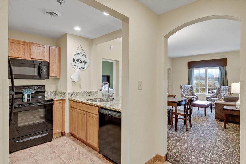 225 Collier Dr #1202, Sevierville, TN 37862