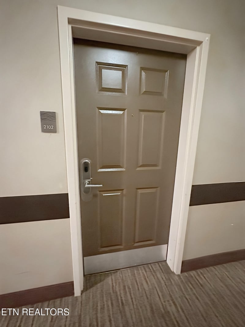 225 Collier Dr #2102, Sevierville, TN 37862