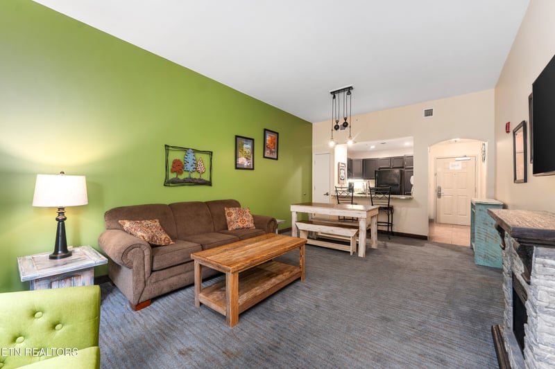 225 Collier Dr #2105, Sevierville, TN 37862