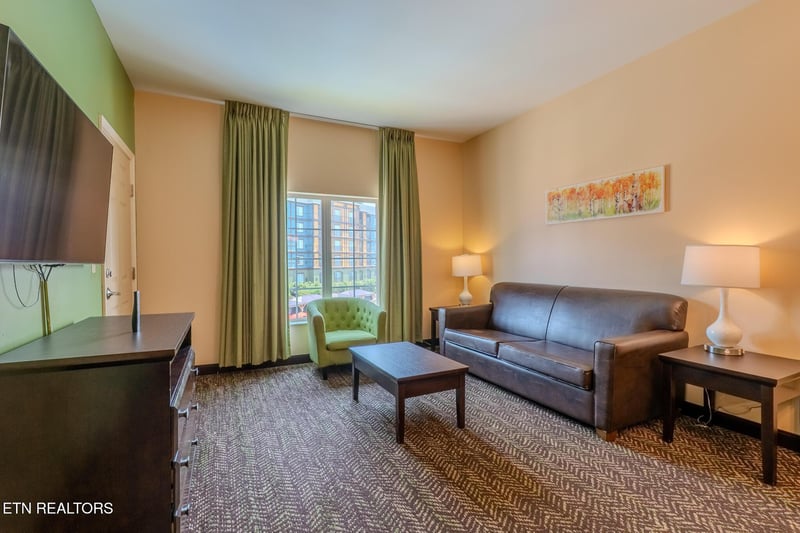 225 Collier Dr #2212, Sevierville, TN 37862