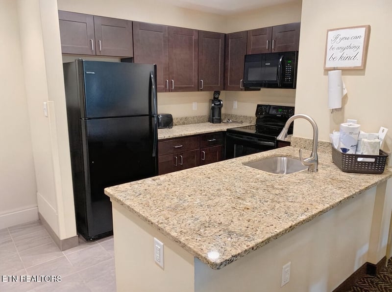 225 Collier Dr #3503, Sevierville, TN 37862