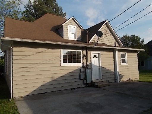 225 E Springdale Ave, Knoxville, TN 37917
